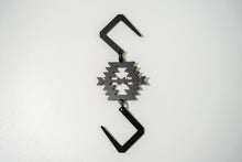 画像をギャラリービューアに読み込む, 艶消し黒塗装済みS字フック「ARROW」1個