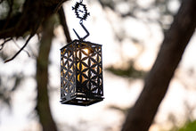 画像をギャラリービューアに読み込む, 艶消し黒塗装済みランタンシェード「FOL」