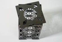 画像をギャラリービューアに読み込む, 艶消し黒塗装済みランタンシェード「FOL」