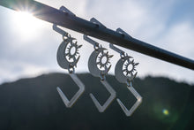 画像をギャラリービューアに読み込む, S字フック「月と太陽」1個